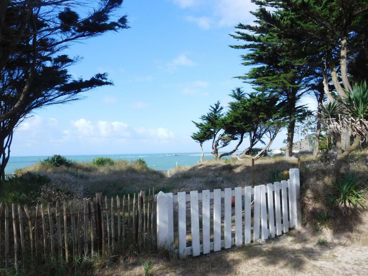 Chambre D'Hotes "Lumiere Du Cap" Vue Mer バルヌヴィル・カルトゥレ エクステリア 写真